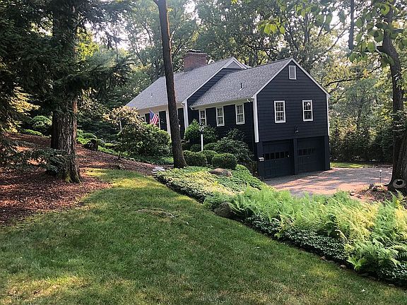 4th image of 61 Fellswood Dr