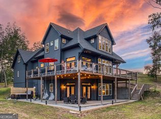 1722 High Summit Dr, Talking Rock, GA 30175