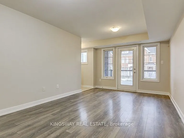 100 Parrotta Dr #92 — Photo 6