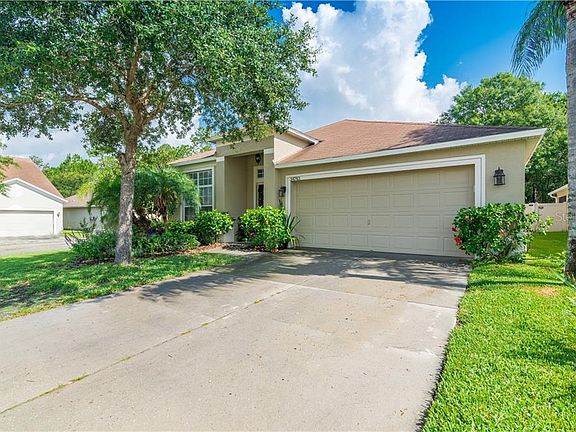 2nd image of 34743 Marsh Glen Ct
