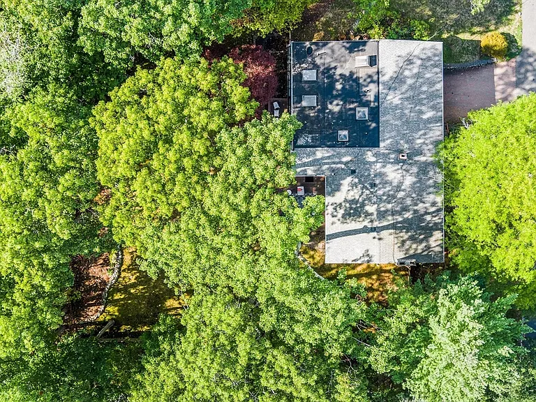 6 Nelson Dr — Photo 29