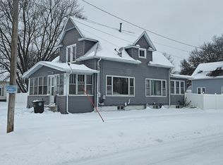 233 Quincy St, Waterloo, IA 50703