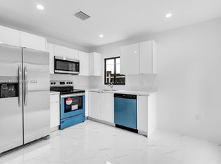 1821 NW 69th St #1821, Miami, FL 33147