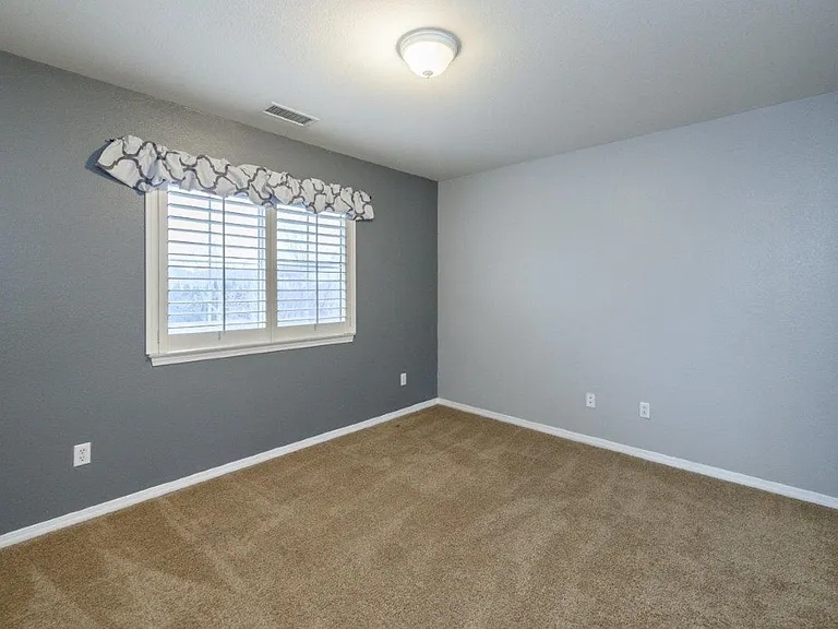 14443 Gannet St — Photo 28