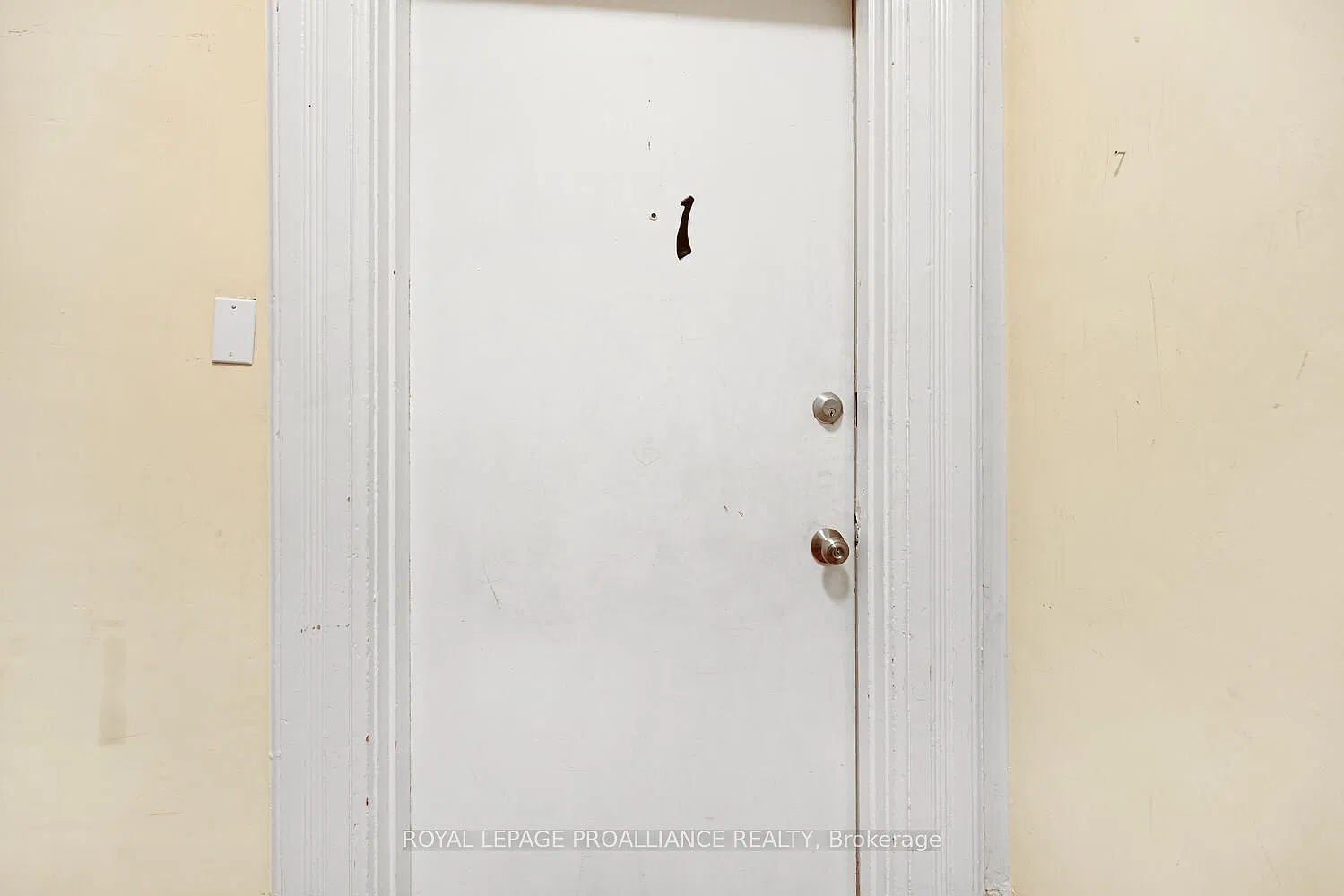 2 bed, $1,800 — Photo 4