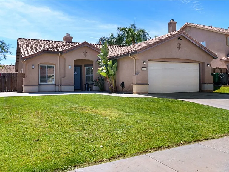 25349 Silverwood Ln — Photo 2