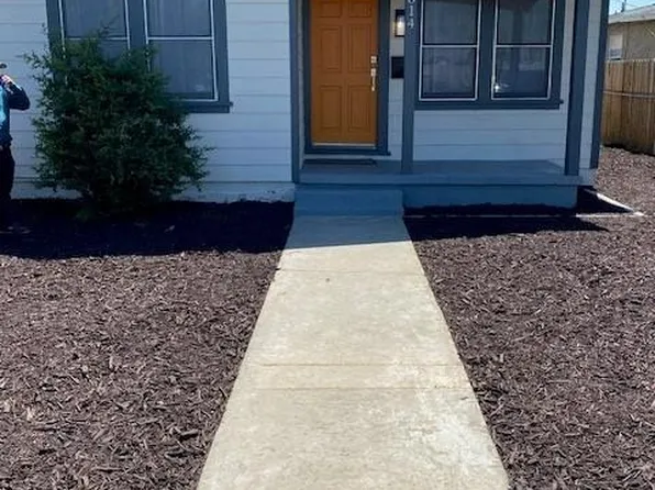814 P St, Bakersfield, CA 93304