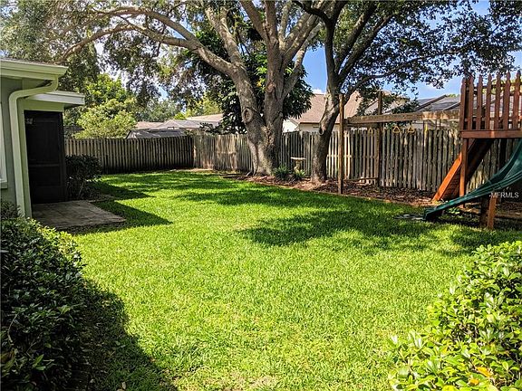 4th image of 465 Plover Pl