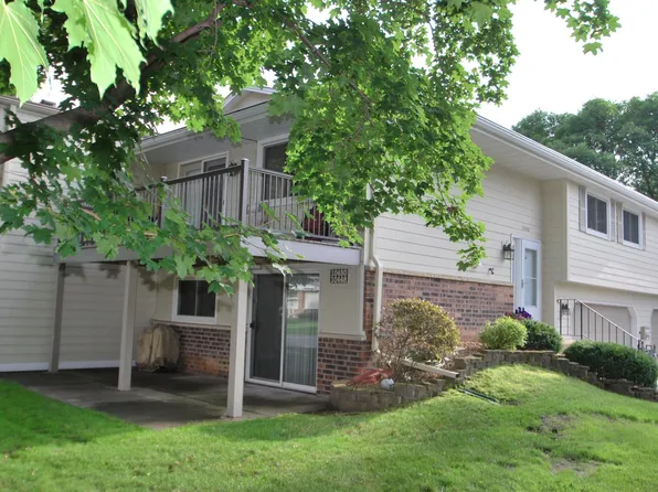 10448 Decatur Ave S, Bloomington, MN 55438
