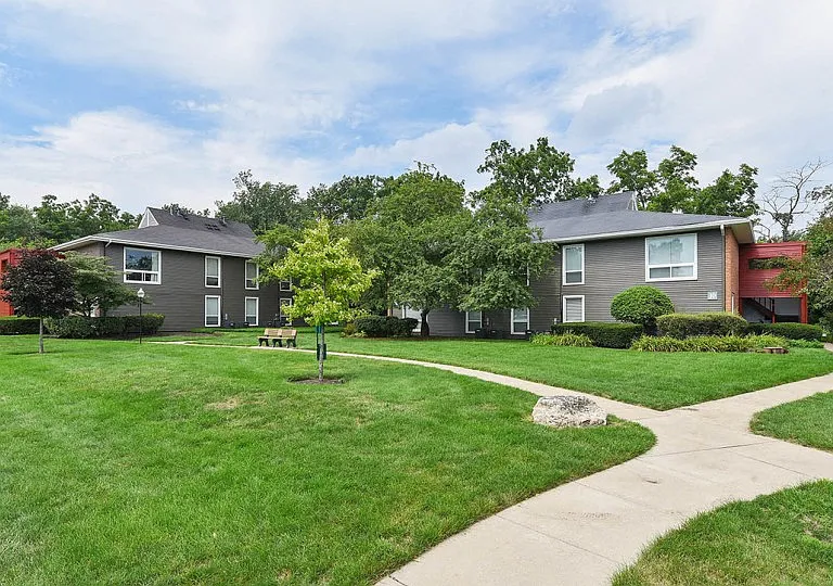 The View Apartments St Charles — Photo 27