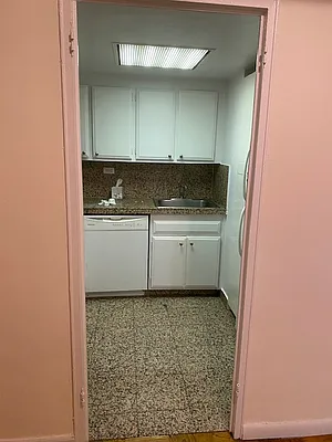 Rented by Olympia House Delaware LP | media 10