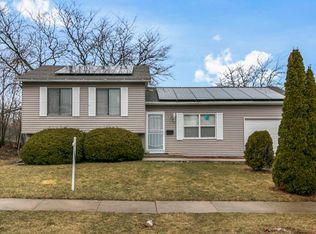 3418 Chambord Ln, Hazel Crest, IL 60429