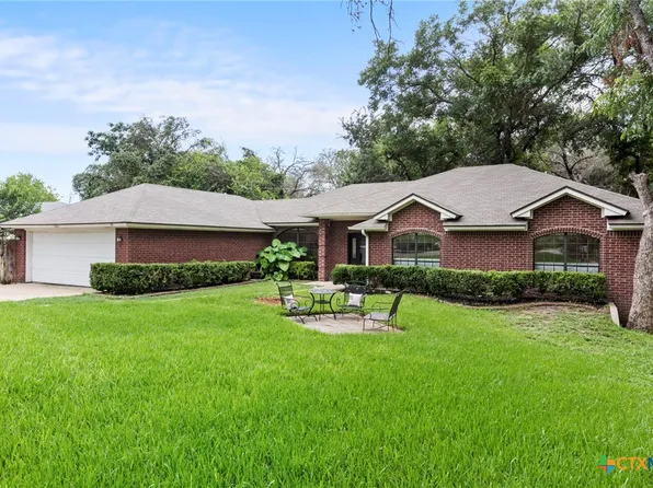 3020 Summit Dr, Belton, TX 76513