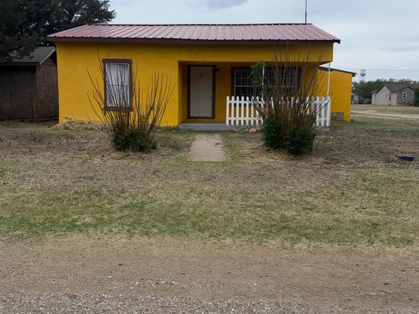 115 Duggan Ave, Anton, TX 79313