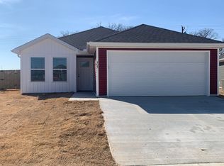 305 Foliage St, Decatur, AR 72722