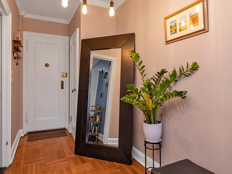 48-55 43rd St #3F — Photo 3
