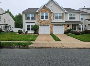 122 Buckingham Way, Mount Laurel, NJ 08054