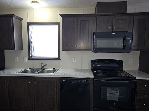 2nd image of 161 New Moon Dr #161