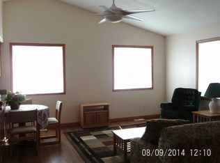 1527 Sleeping Child Rd, Hamilton, MT 59840