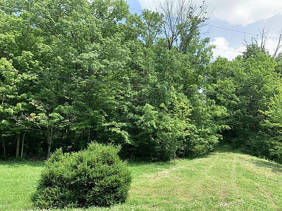 4th image of 16031 Plum Creek Trl