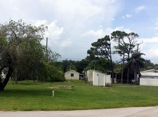 304 Pineapple St, Sebastian, FL 32958