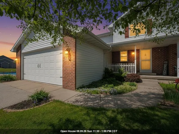 483 Madeline Ln, Little Suamico, WI 54141
