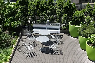 Rented by Red Apple Group