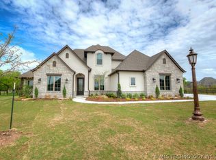 19109 Redberry Rd, Owasso, OK 74055