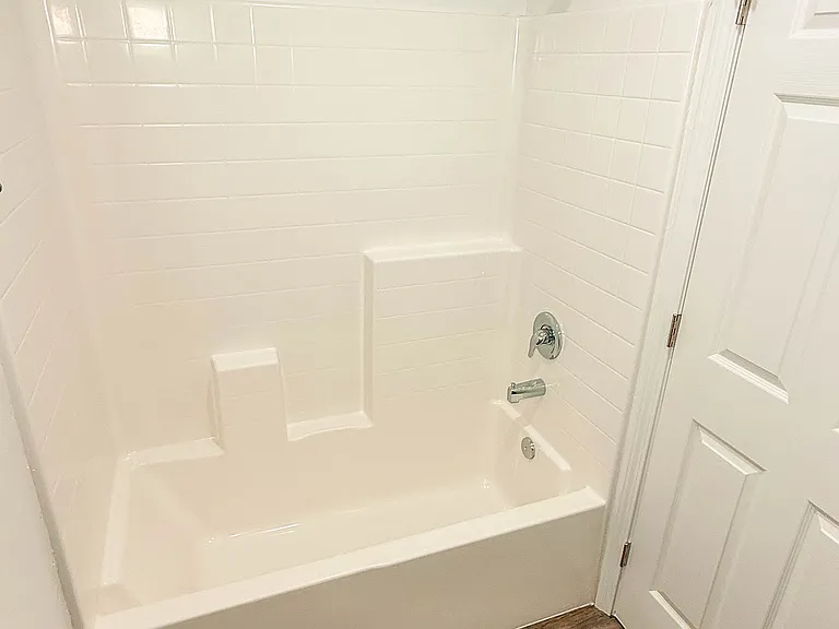 301 Decatur St #B — Photo 6
