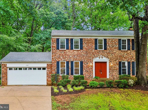 15427 Skyline Dr, Dumfries, VA 22025