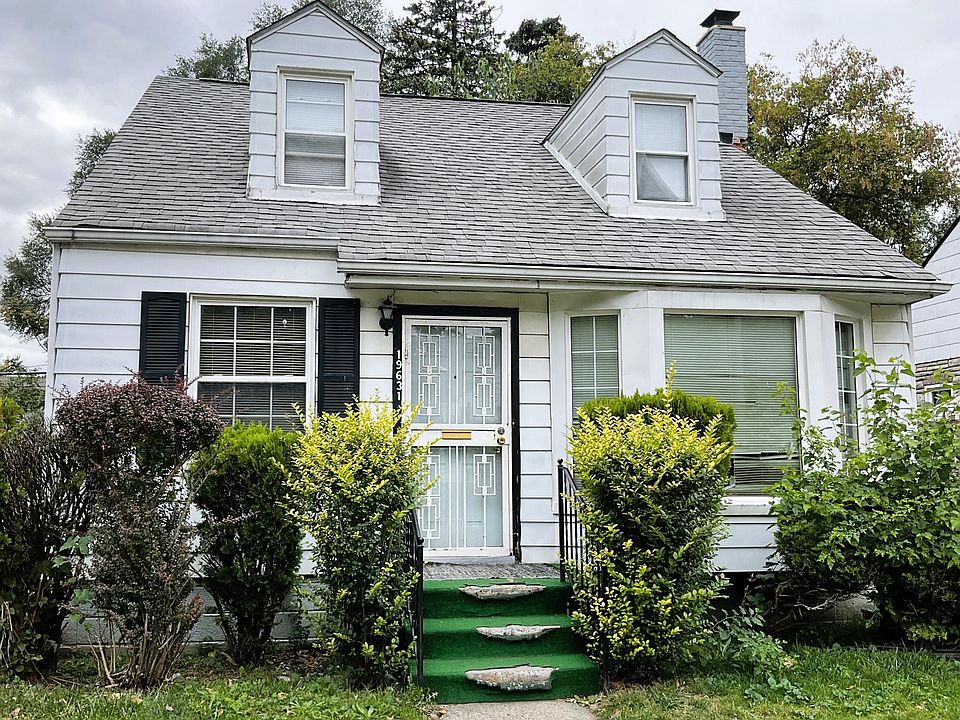 1st image of 19631 Healy St