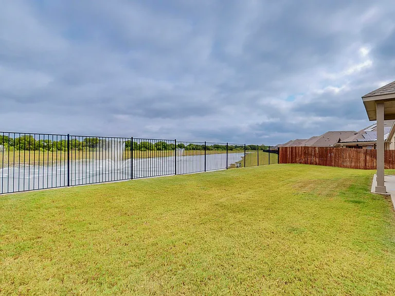 Waterfront views with no backyard neighbors