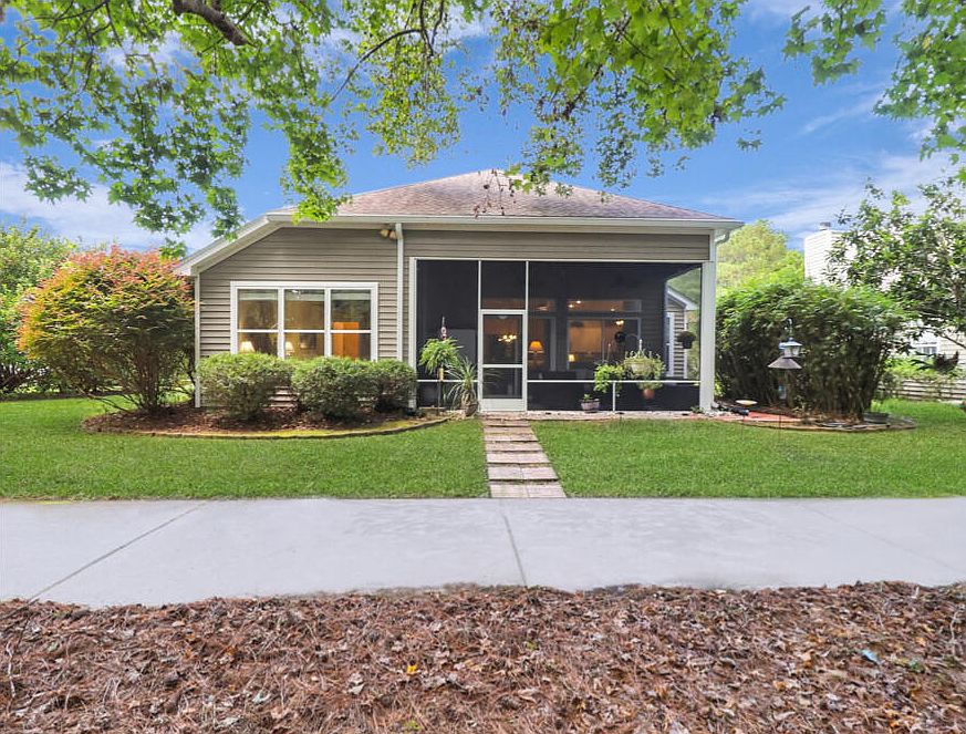 2nd image of 84 Trotting Hill Ln