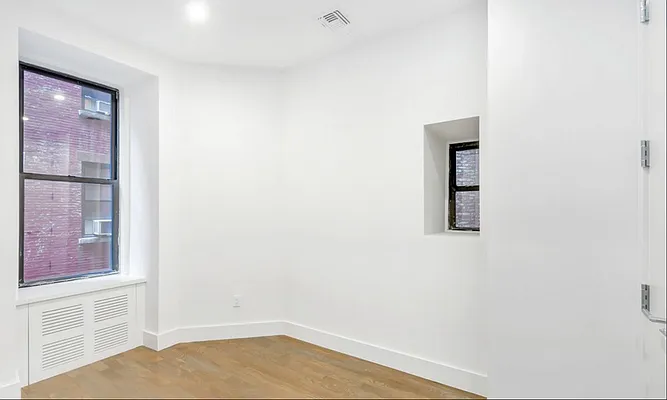 Rented by REAL New York | media 5