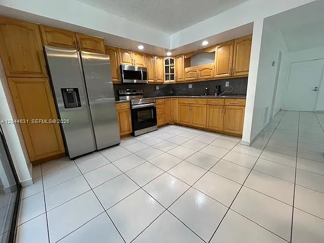 8540 SW 133rd Avenue Rd #123 — Photo 5