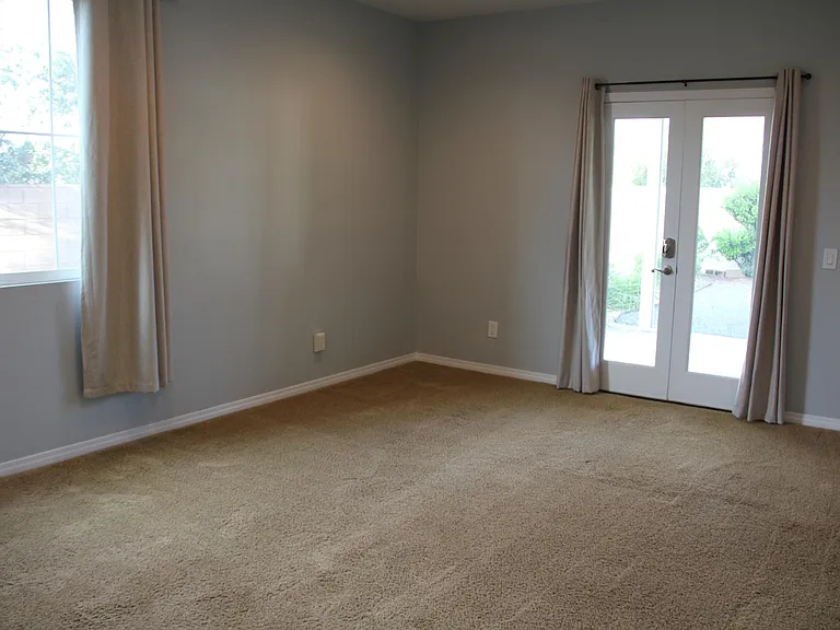 9380 Dauchy Ave — Photo 15