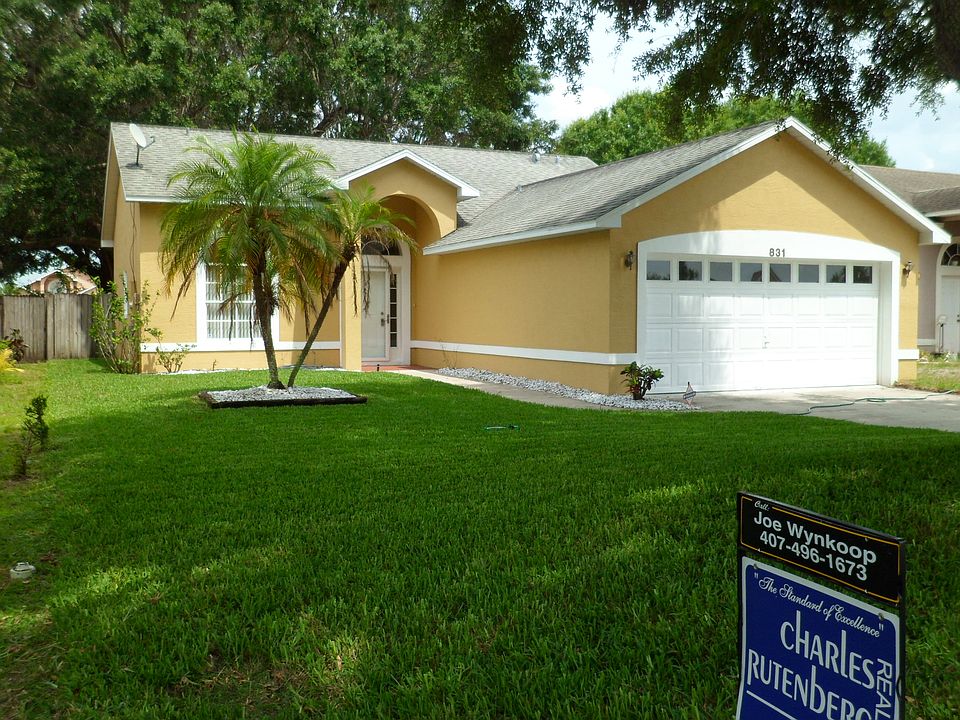 1st image of 831 Country Crossing Ct