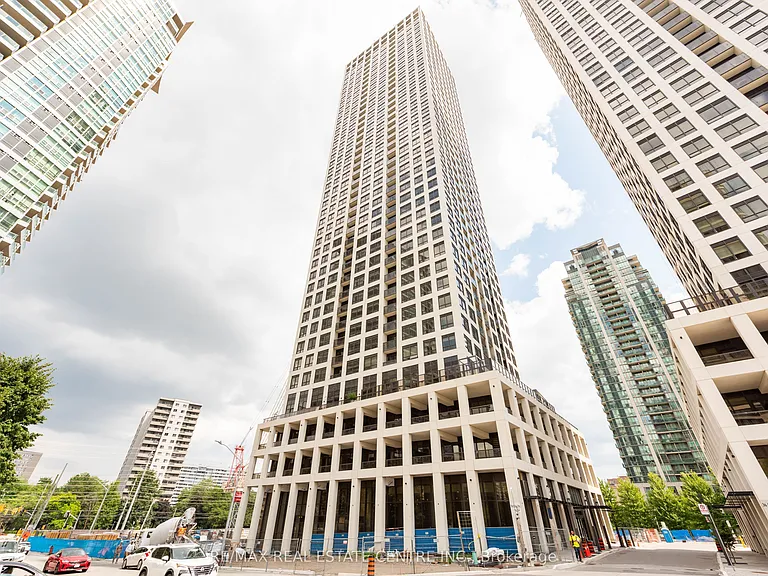 30 Elm Dr W #601 — Photo 33