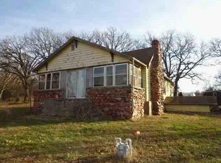 13725 Parallel Pkwy, Kansas City, KS 66109