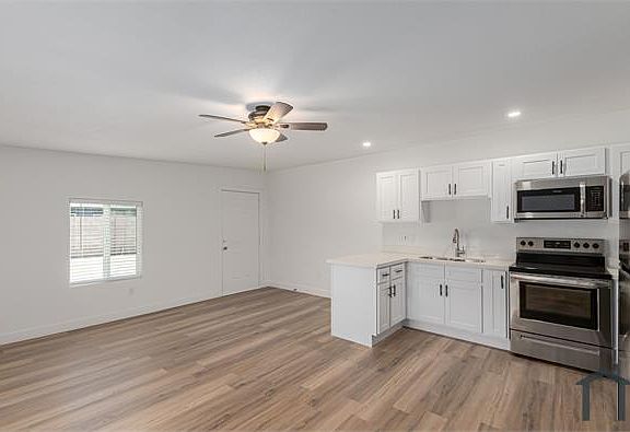 3rd image of 5035 N 23rd Ave APT 4