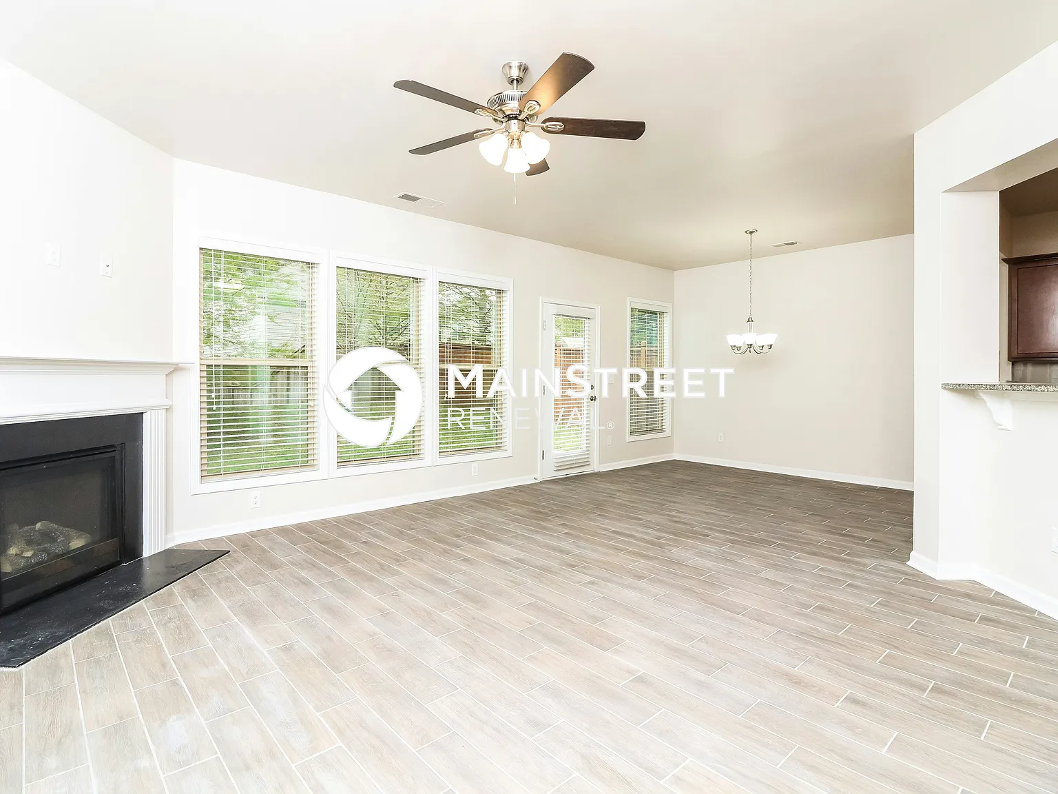 3728 Upland Dr — Photo 4