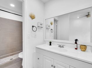 4823 NW 82nd Ave #1003, Lauderhill, FL 33351