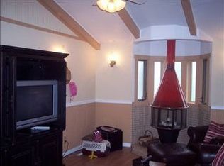 4331 NW Sioux Ln, Topeka, KS 66618