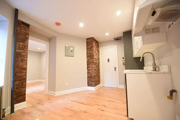 Rented by Corcoran | media 5