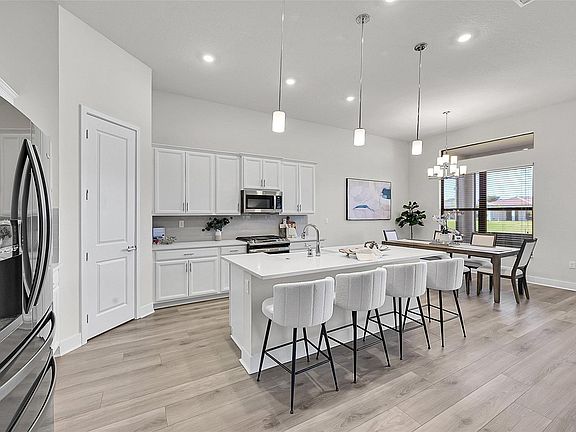 2nd image of 8167 Juniper Drive