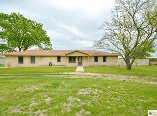 475 The Grove Rd, Gatesville, TX 76528