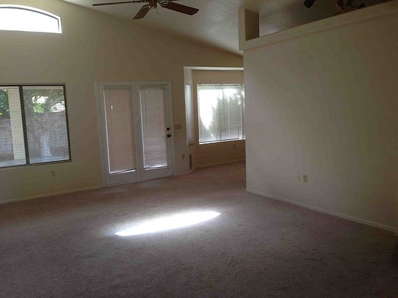 4th image of 5017 E Adobe St