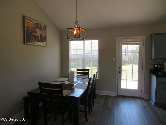 5th image of 14318 Tori Dawn Dr