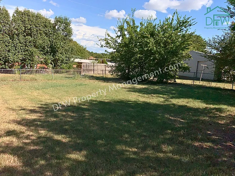2709 NW Hilltop Dr — Photo 9
