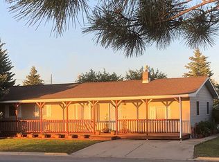 407 Wendell Ave, Lewistown, MT 59457